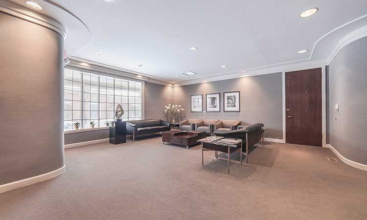 QUAD-suite29800-main-lobby-slideshow1.jpg